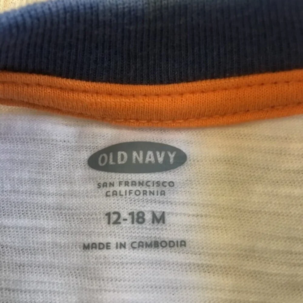 Old Navy Shirt Size 12-18 Months